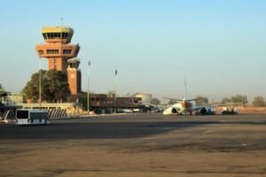 Niger : des coups de feu et des explosions entendus près de l&rsquo;aéroport international de la capitale Niamey