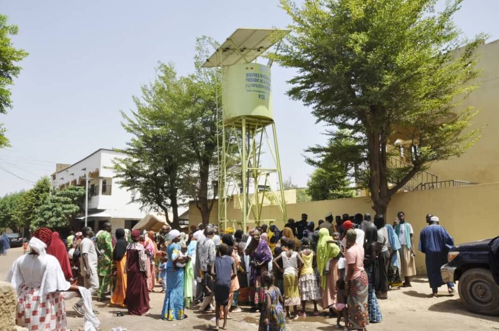 Œuvres sociales : deux forages d’eau potable inaugurés à Sébénicoro et Djicoroni Coura .