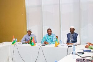 Niamey accueille les ultimes préparatifs des consultations diplomatiques entre l’AES et la Russie .