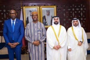 Décès de l&rsquo;Émir père du Qatar : le Mali présente ses condoléances officielles .