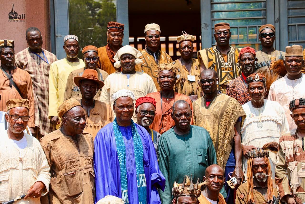 Culture et cohésion sociale : les Danbé Kolosibaw renforcent le dialogue avec les Donso du MaliLe Comité technique poursuit sa démarche de concertation avec les organisations traditionnelles pour promouvoir le Danbé, préserver les savoirs endogènes et consolider le vivre-ensemble