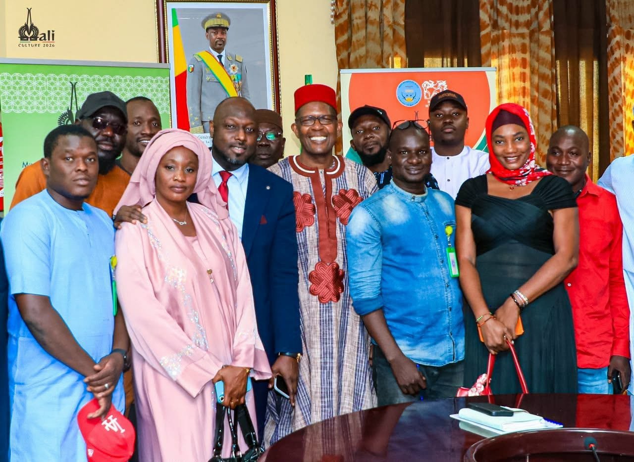 La jeunesse soninké prépare un congrès international à BamakoLa jeunesse soninké prépare un congrès international à Bamako Faabankan Jikke présente au ministre Mamou Daffé son projet de Congrès international de la jeunesse soninké