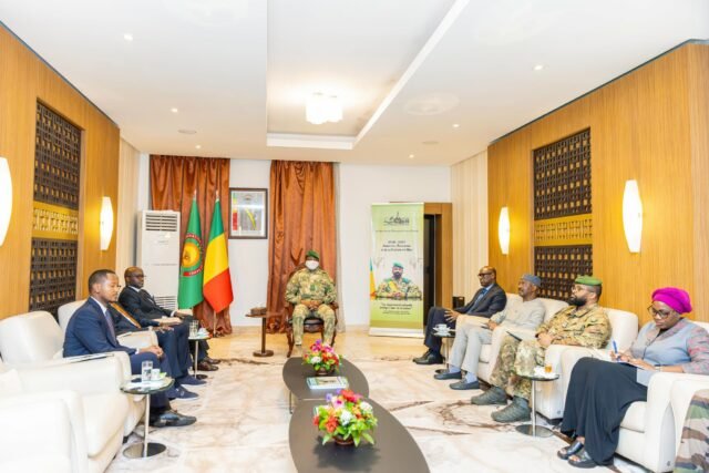 Mali–Rwanda : Assimi Goïta reçoit le chef de la diplomatie rwandaise